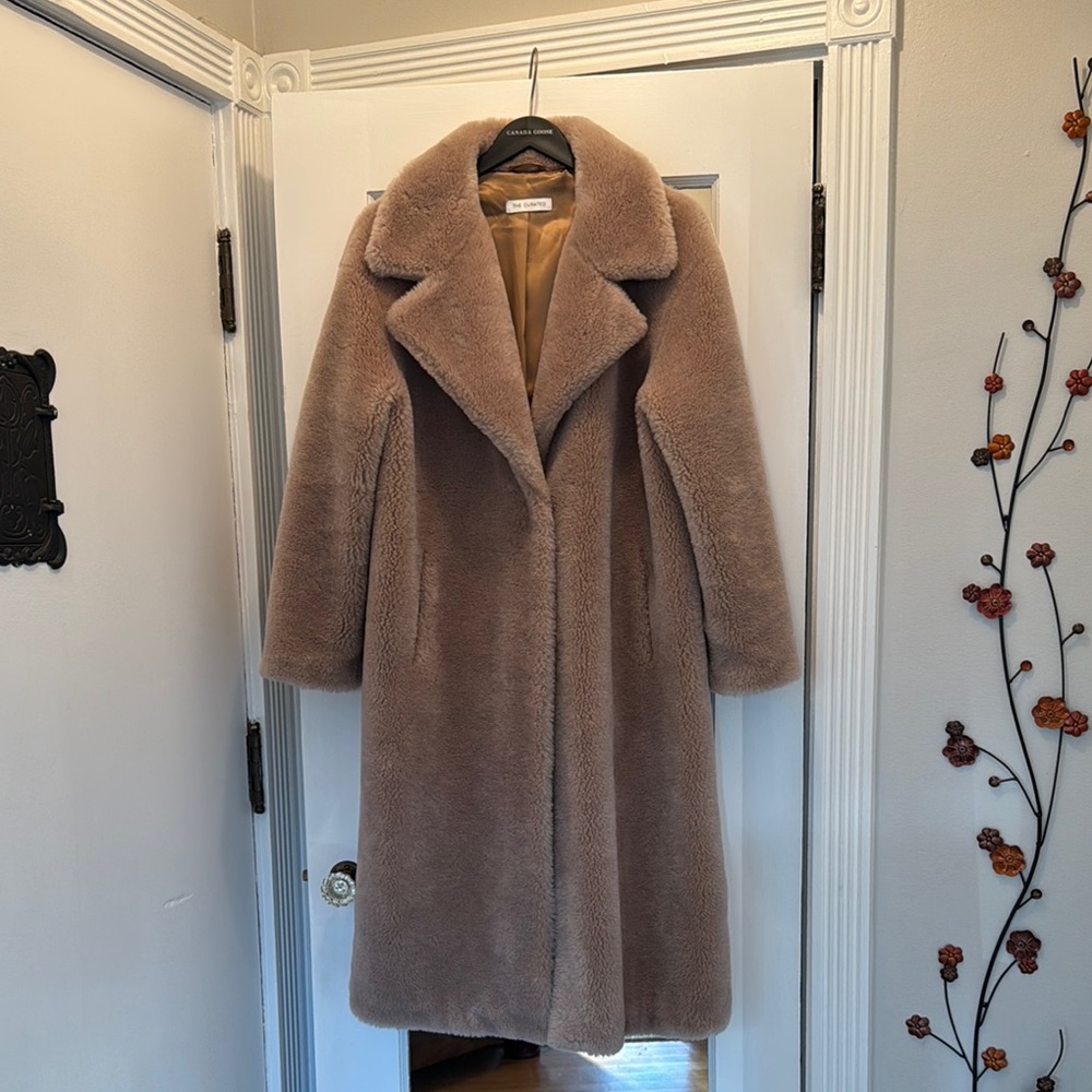 The Curated Women's Taupe Teddy Coat. Wool and Silk